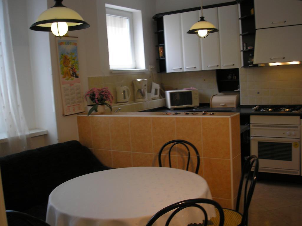 Apartment Accommodation Up To 17 Bratysława Zewnętrze zdjęcie